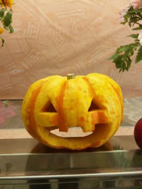 ハロウィンのかぼちゃ作ってみました。｜「ポピー」　（京都府八幡市の花キューピット加盟店 花屋）のブログ