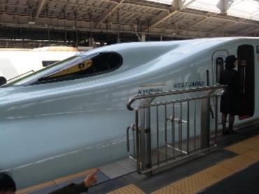 新大阪駅に行ってきました。｜「ポピー」　（京都府八幡市の花キューピット加盟店 花屋）のブログ