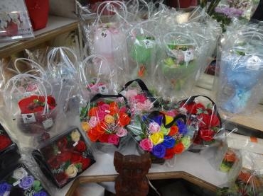 ソープフラワー（シャボンフラワー）入荷しました。卒業式などにピッタリ｜「ポピー」　（京都府八幡市の花キューピット加盟店 花屋）のブログ