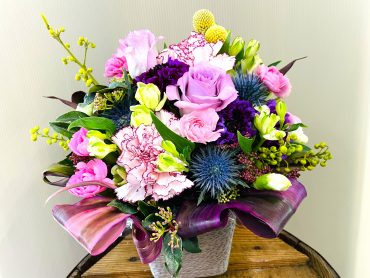 紫のアレンジメント｜「ポピー」　（京都府八幡市の花キューピット加盟店 花屋）のブログ